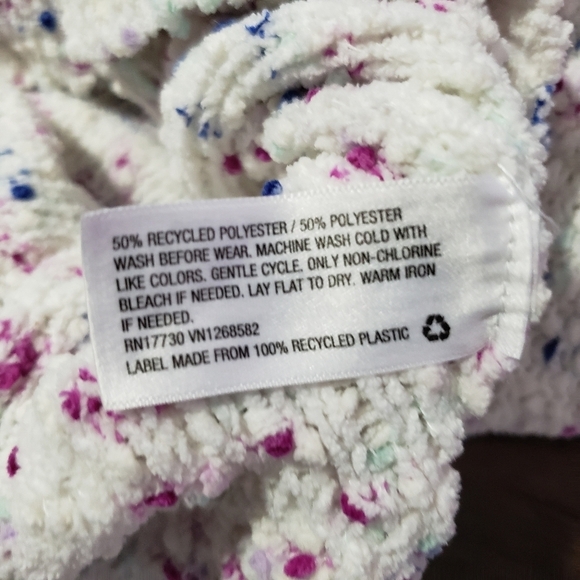 Toddler OshKosh Plaid Dress & Unicorn Hooded Sweater 2 Piece Lot | Size 2T/3T - Picture 9 of 9